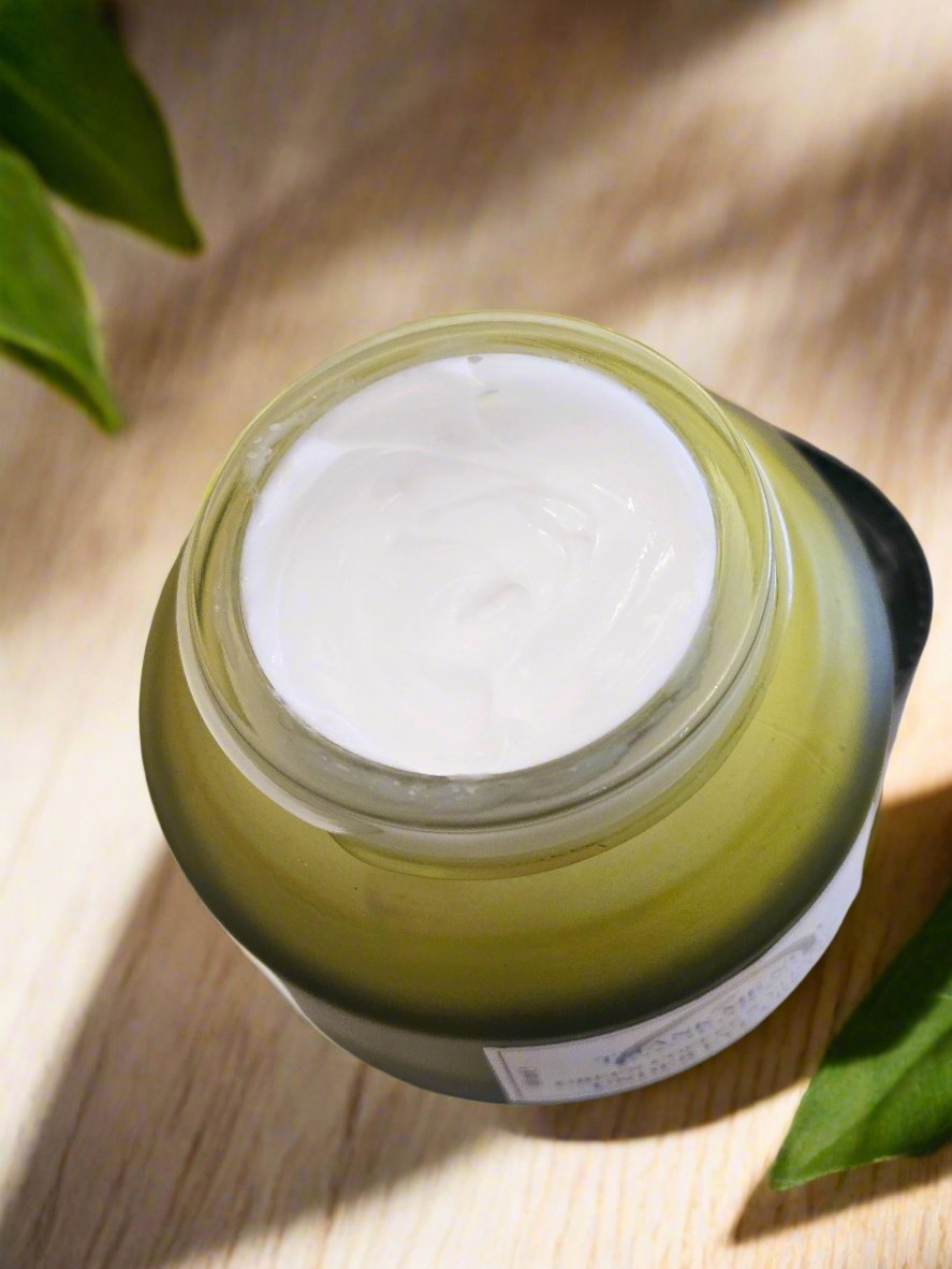 Glycolic Acid (AHA) – Benefits, Side Effects & Uses