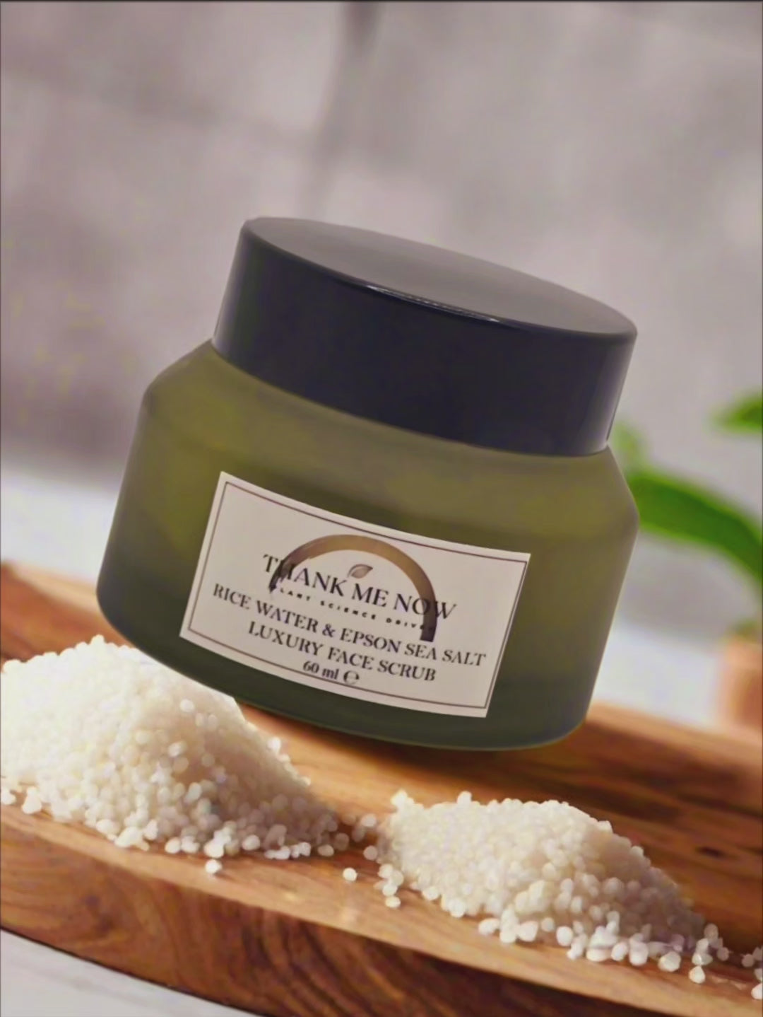 Rice Water & Epsom Sea Salt Face Scrub – Nourish, Exfoliate & Brighten